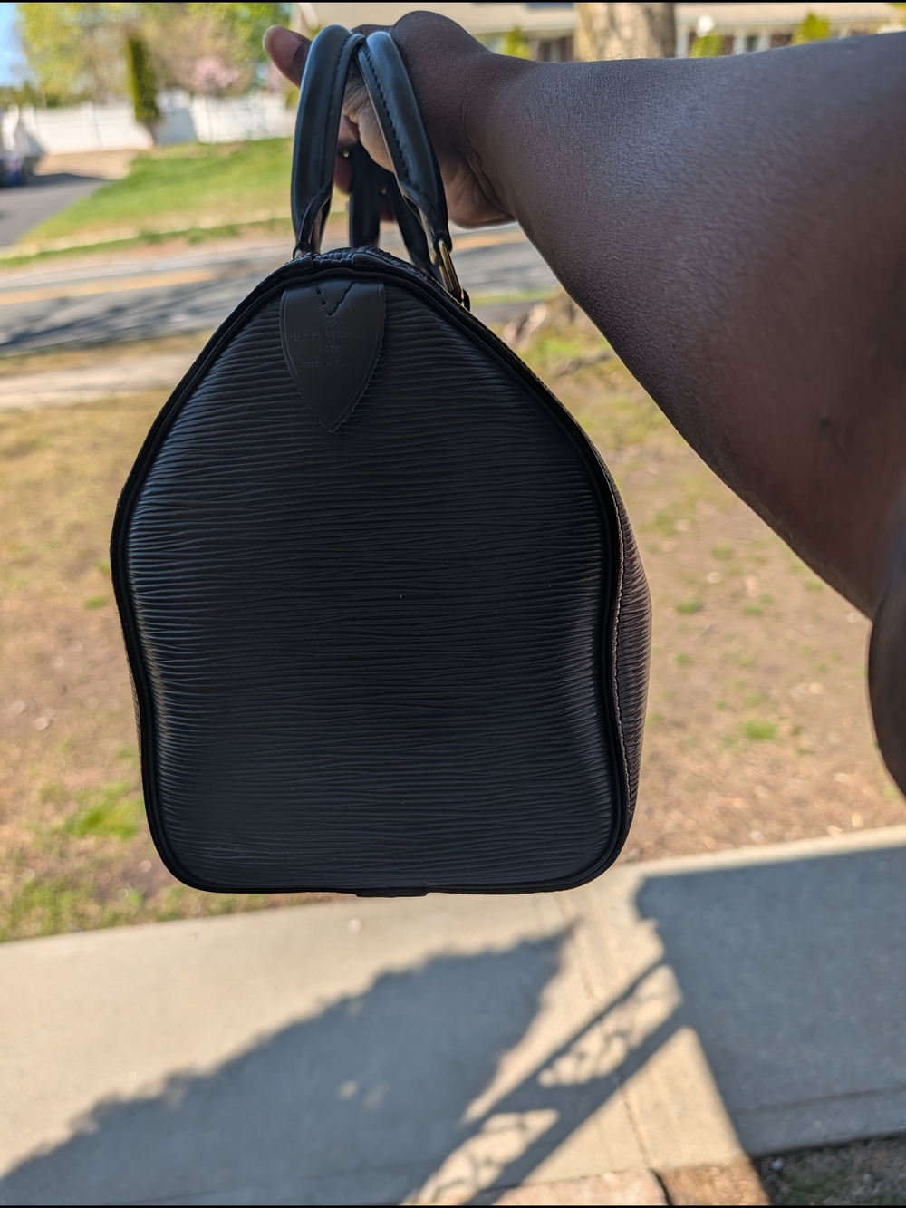 Louis Vuitton Black Epi Leather Speedy 25 - Picture 2 of 10